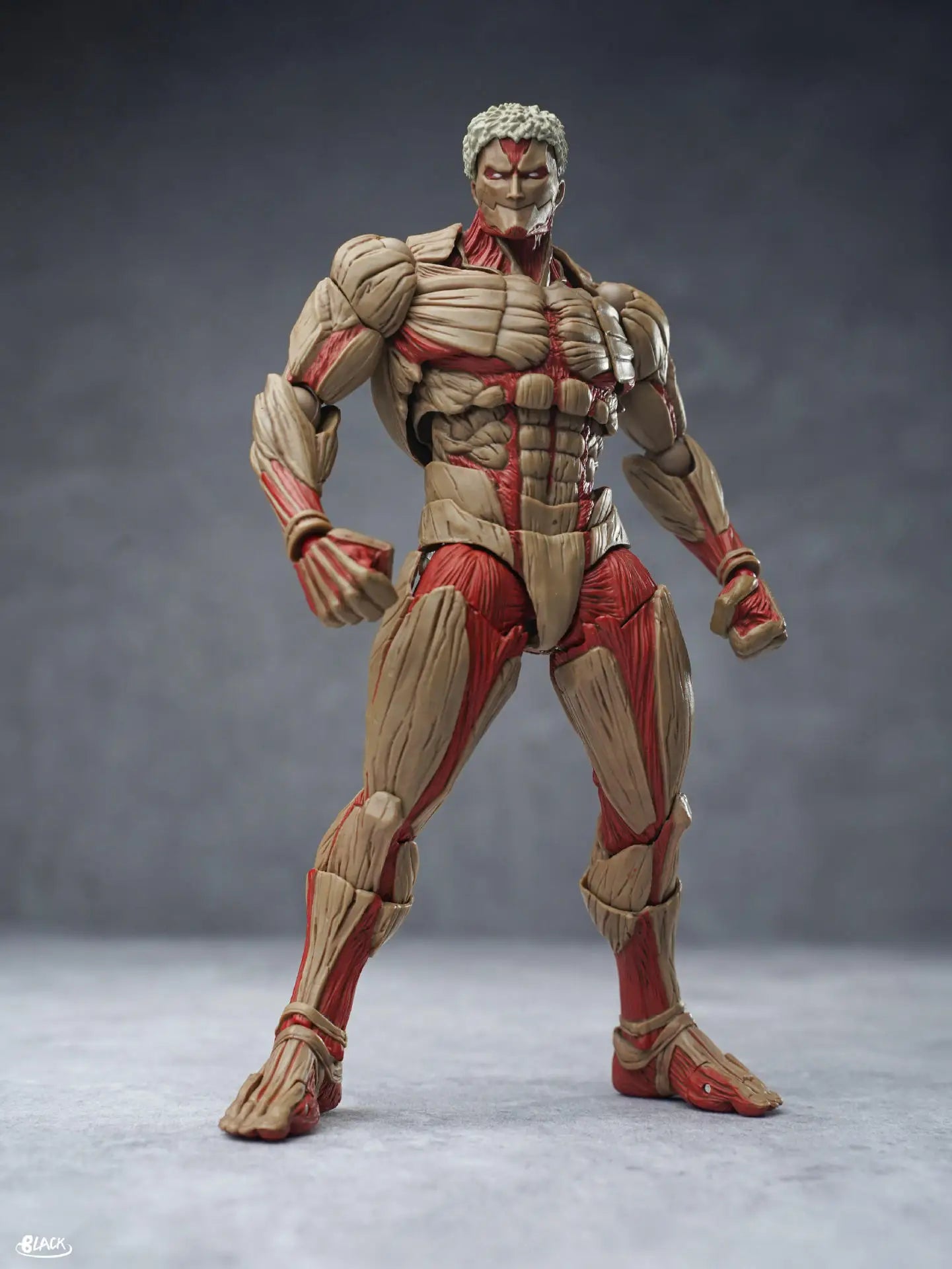 Attack on Titan Armored Titan Multi-Accessories 16cm Articulated Action Figure Model Statue Desktop Decoration Gift