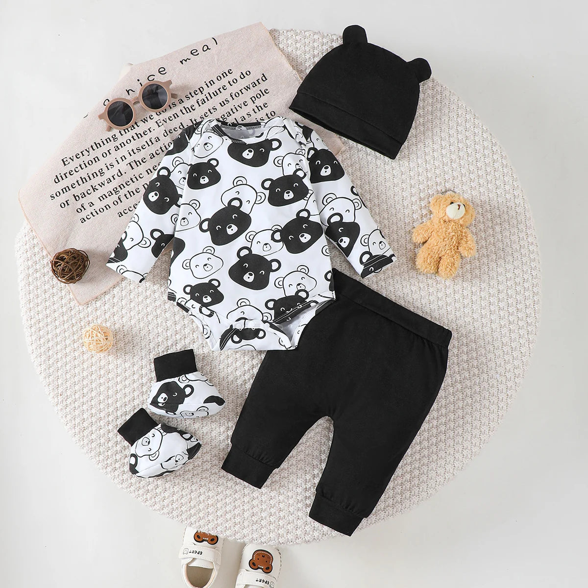 4 Colors 0-9 Months Newborn Baby Boy Autumn Clothing Set Bear Long Sleeve Bodysuit+Pants+Hat+Socks Cute Newborn Baby Gift Outfit