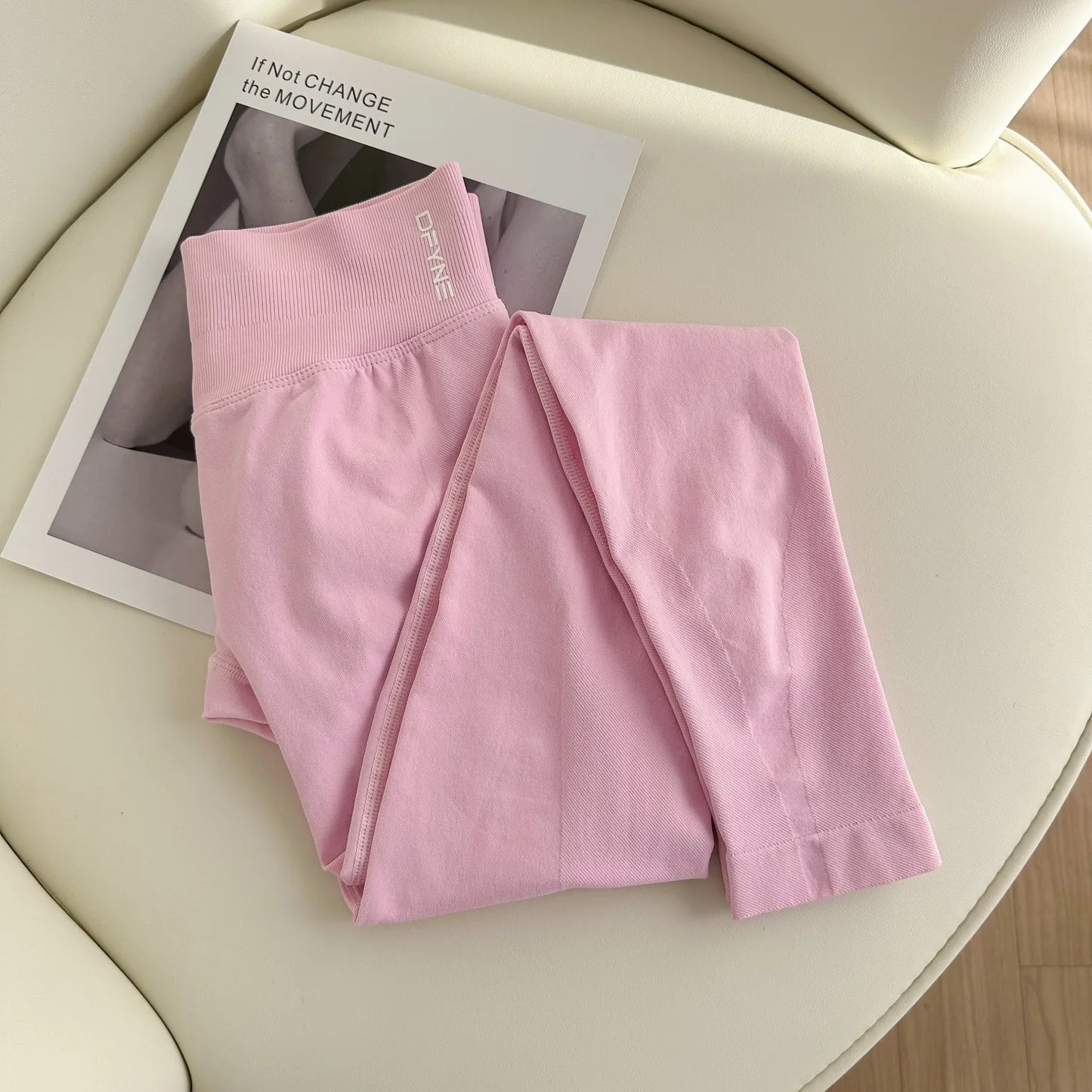 42807354556555|42807354720395|42807354851467