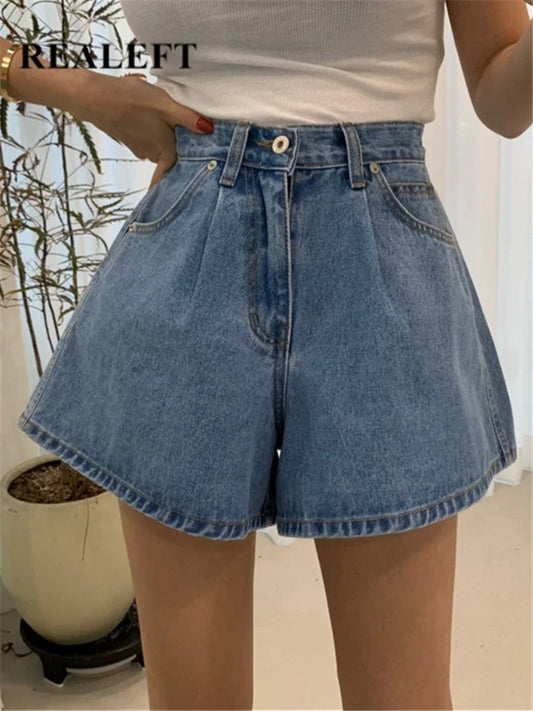 REALEFT 2024 New High Waist Washed Women's Denim Wide Leg Shorts Summer Buttons Casual Female Blue Jeans Trouses Pockets