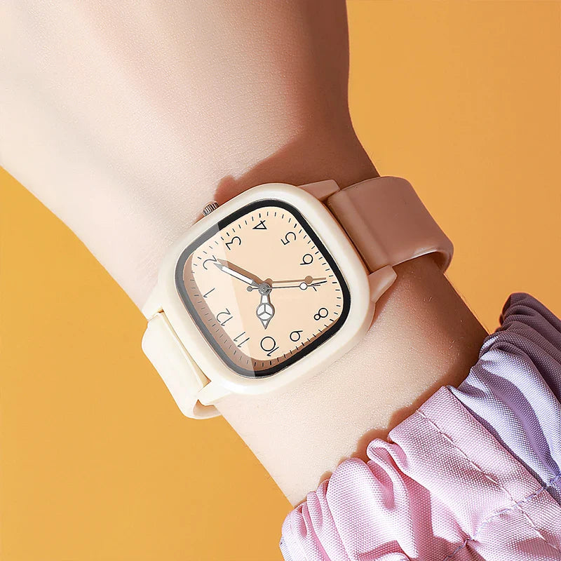 1/10PCS Fashion Square Women Watches Casual Silicone Band Quartz Wristwatch for Girls Clock Reloj Mujer（Without Box）