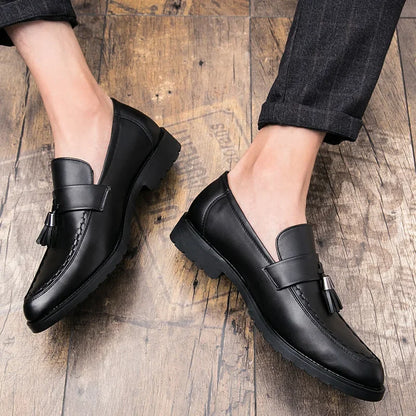 Men Tassel Loafers Leather Formal Shoes slip on Elegant Dress Shoe Simple Slip On Man Casual wedding party Shoes men Footwear