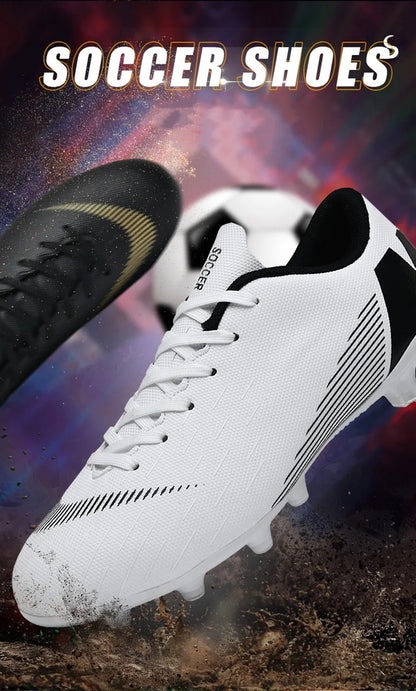 White Men's Football Boots Turf Sneakers Low-cut Soccer Shoes for Men Outdoor