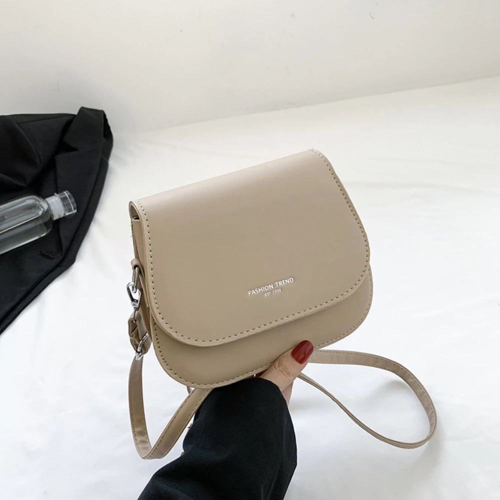 Women's Crossbody Bag Solid Color Fashionable Flipped Bag Retro Casual