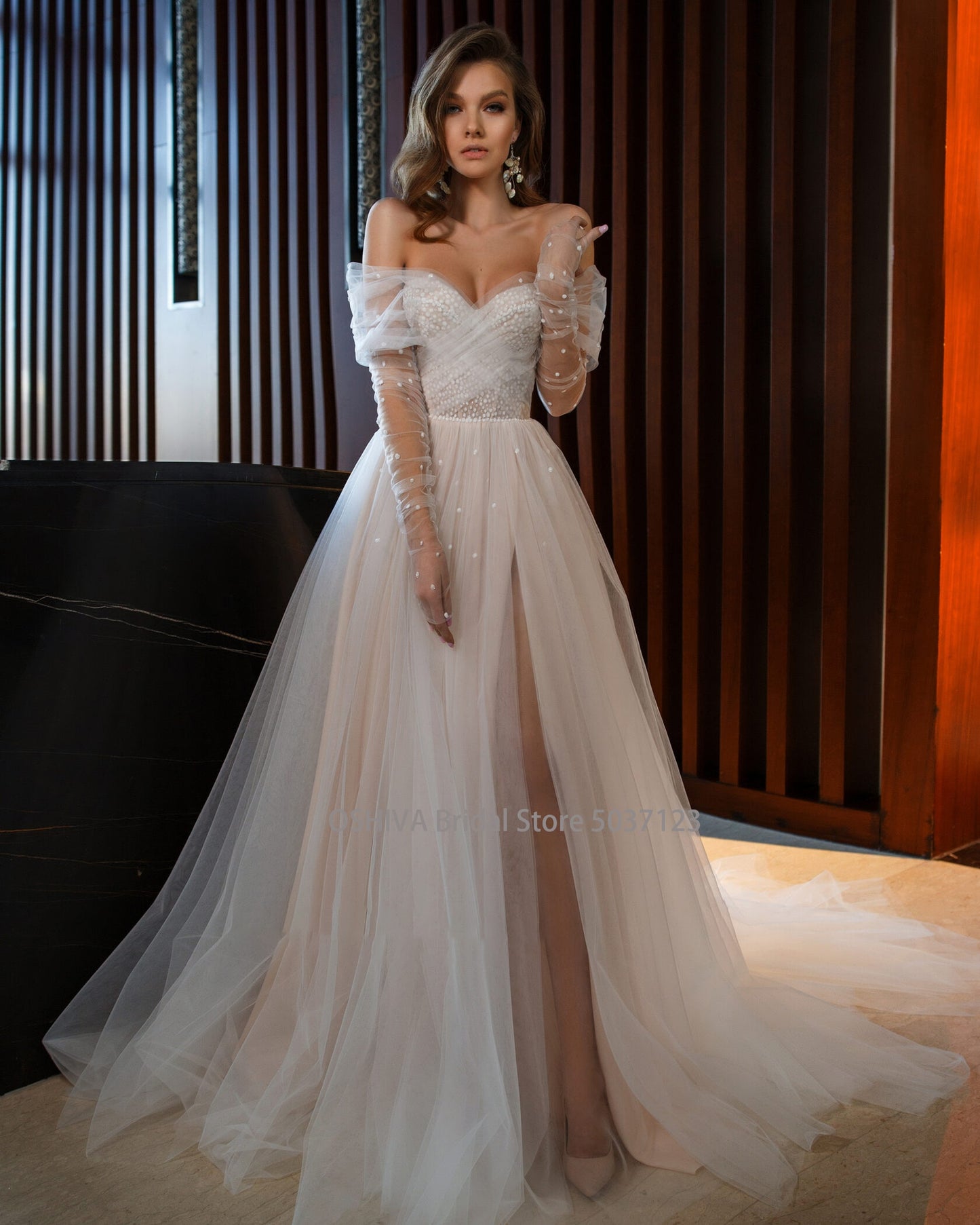 White Bridesmaid Dresses: Boho Wedding Dress Long Sleeves Pearls Bride Gowns