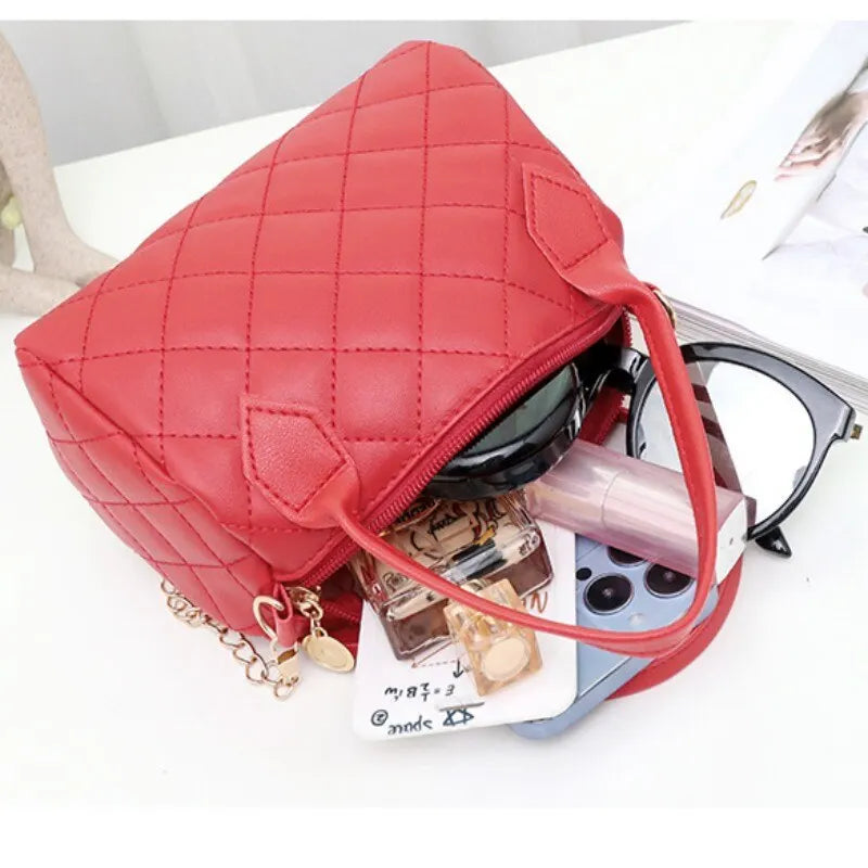 Crossbody Bags for Women Fashion Quilted Shoulder Purse with Convertible Chain