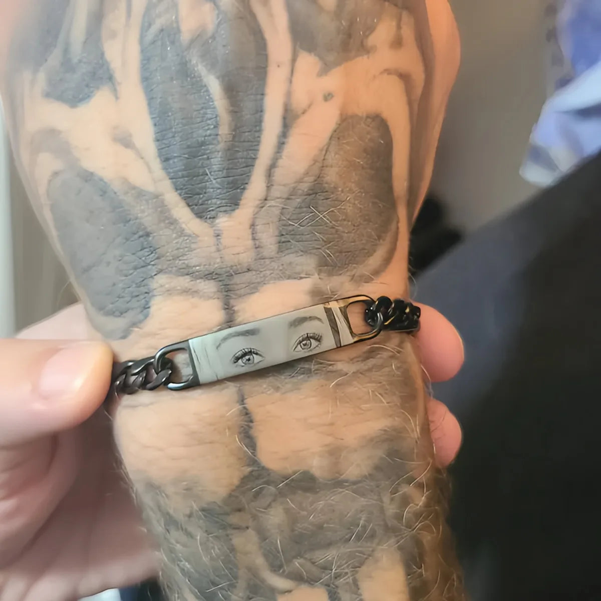 Custom Engraved Stainless Steel Women Men's Bracelet with Realistic Eye Design -Funky Personalized Photo Couple's Jewelry