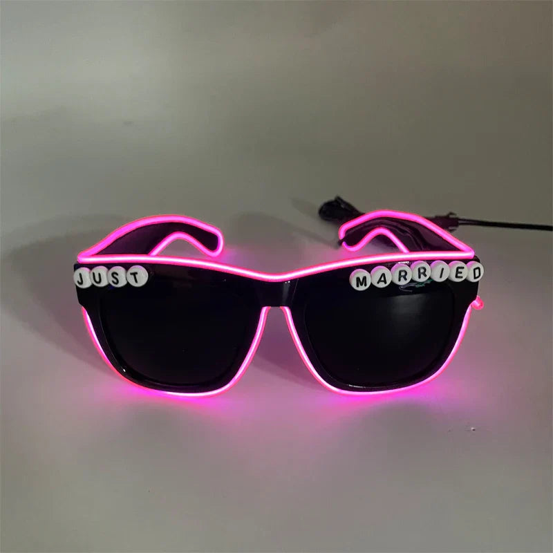 LED Just Married Glasses Wedding Bride To Be Surprise Gift Couple Glasses Souvenirs Glowing Heart Glasses Married Sunglasses