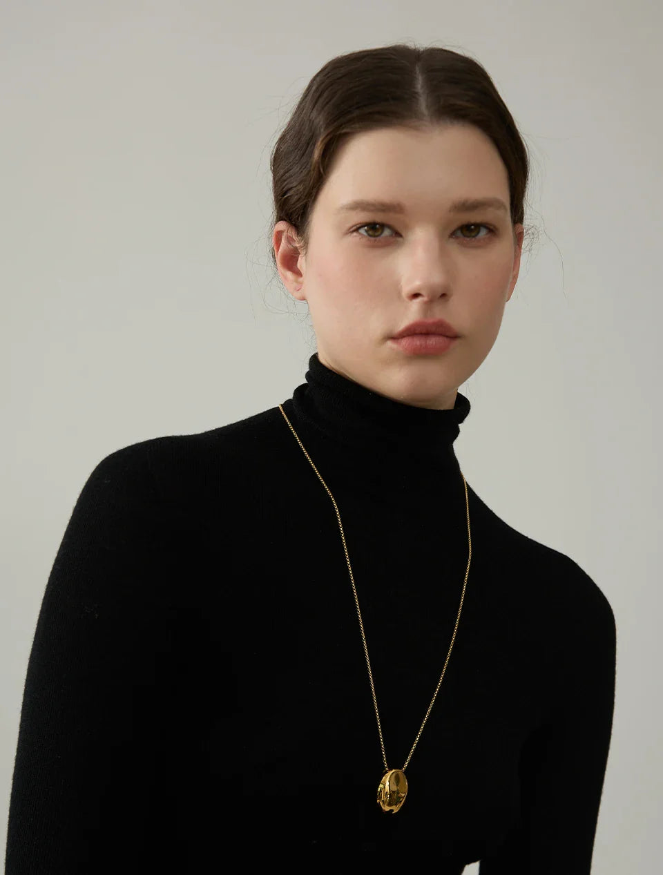 Yhpup 70cm Minimalist Long Unisex Sweater Chain Jewelry 316l Stainless Steel Oval Pendant Necklace for Men Women Waterproof