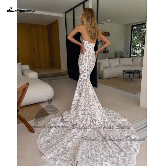 White Bridesmaid Dresses: Lace Mermaid Wedding Dress