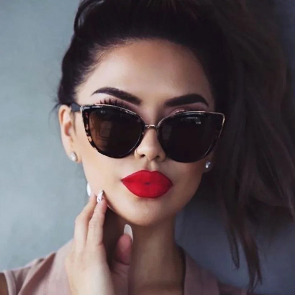 Retro Cateye Sunglasses for Women Polarized Vintage Classic Eyewear UV400 Protection