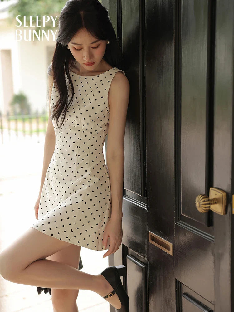 French Black Sleeveless Mini Dress Women Summer Slim Fit A-Line One-Shoulder Strap Dress Petite Elegant Casual Vacation Outfit