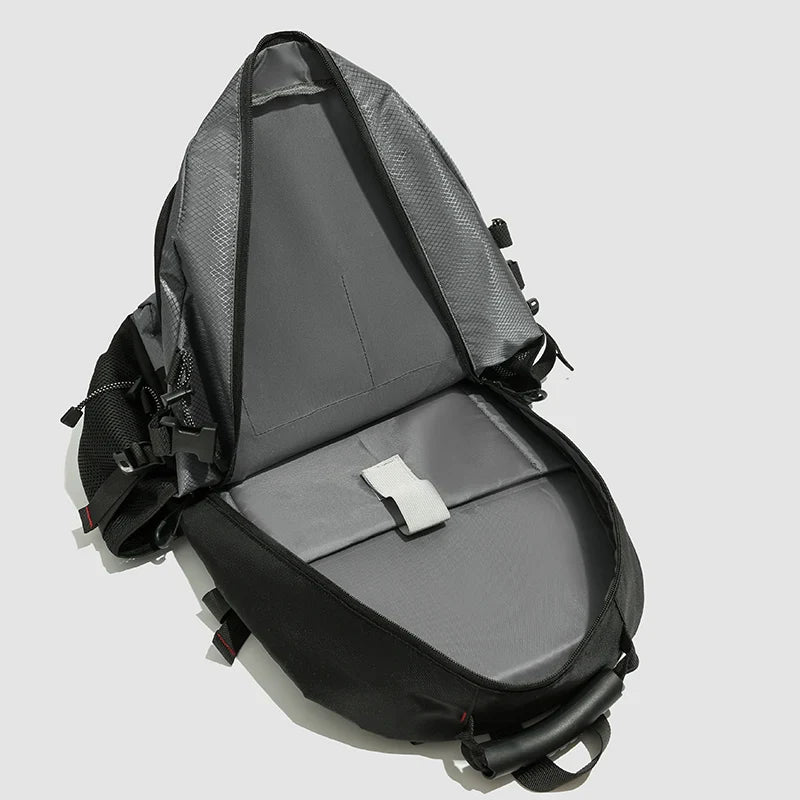 Travel Backpack, Lightweight Unisex Camping Backpack, Outdoor Hiking and Mountaineering Bag