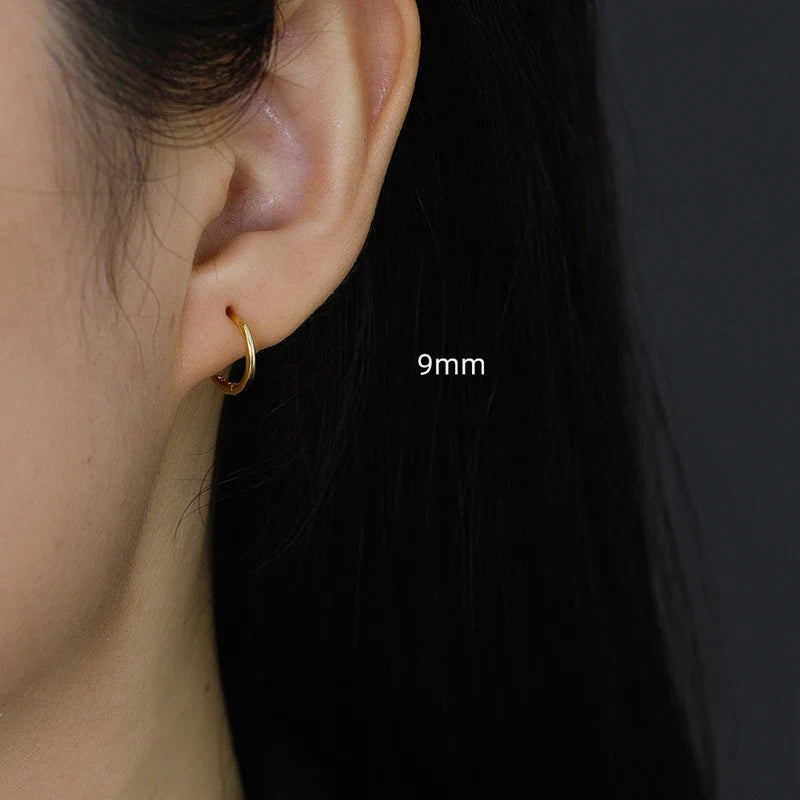 WANTME 925 Sterling Silver Fashion Simple Huggies Ear Buckle Accessories Minimalist Charm Ear Hoop Earrings for Women Jewelry
