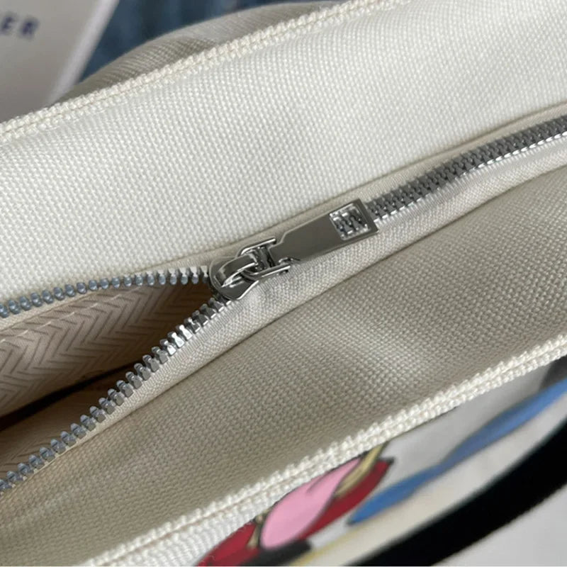 Disney Donald Duck Large Capacity Women's Shoulder Bag Stitch Canvas Bag Women