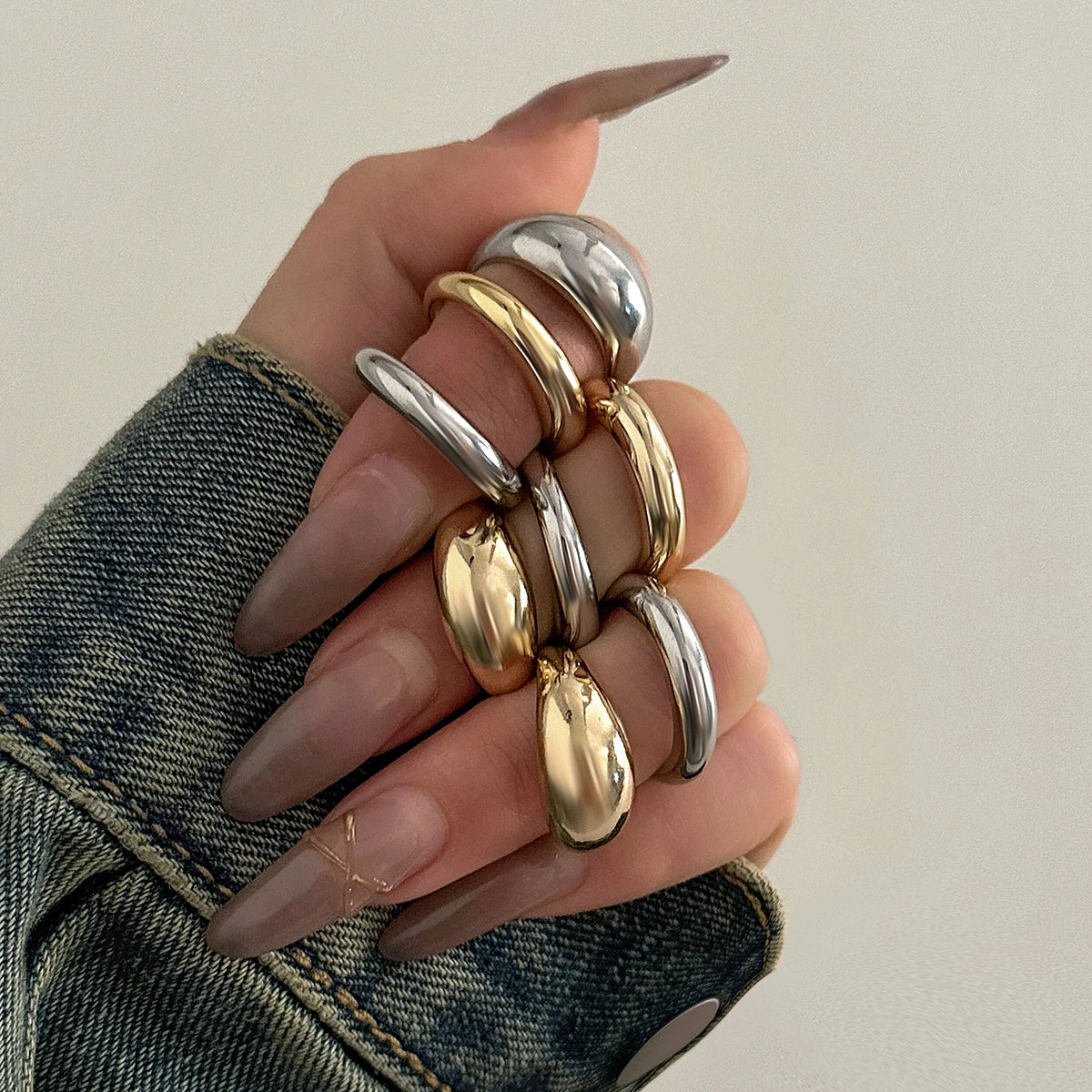 8 Pcs Chunky Open Smooth Surface Rings Set for Women Trendy Gold Color and Silver