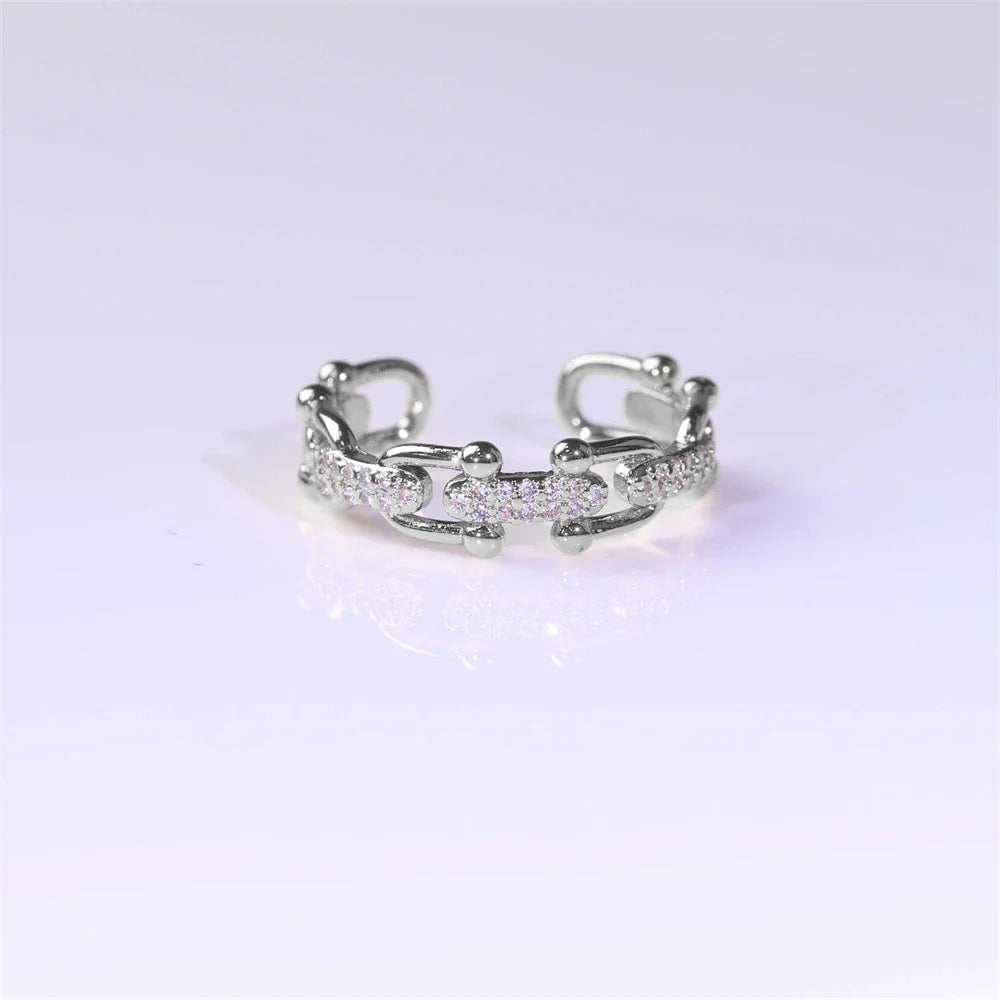 Simple and Elegant Ring Female Line Twisted Rope Ring Temperament Fashion Exquisite Jewelry
