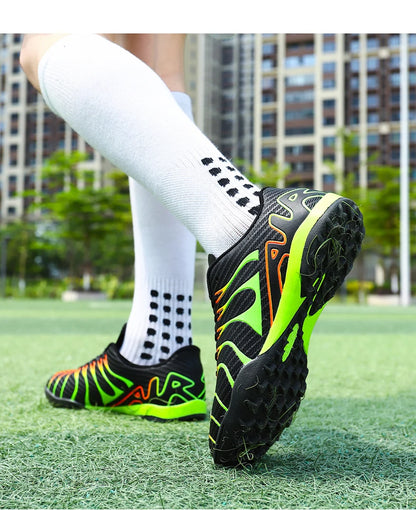Men Soccer Shoes Adult Kids TF/FG Futsal Boys Ultralight Soccer Cleats Professional
