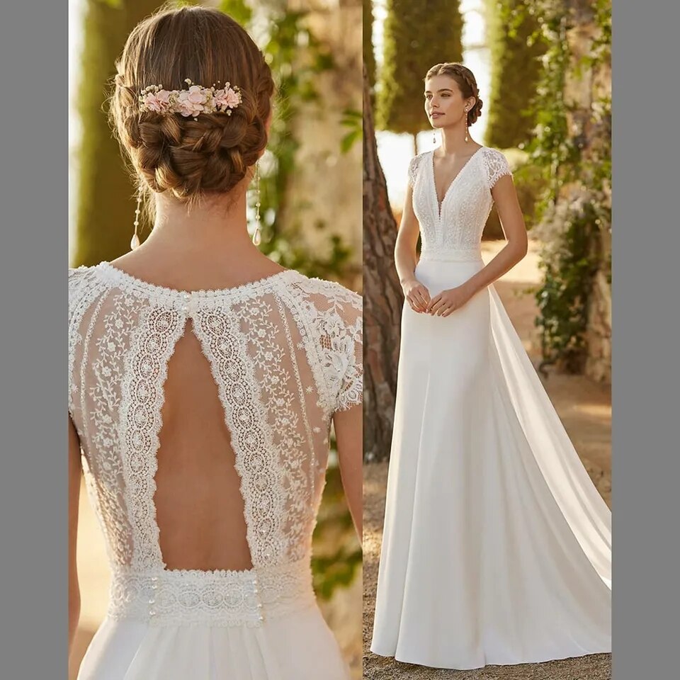 lvory Lace Satin V-Neck Wedding Dresses With Detachable Train