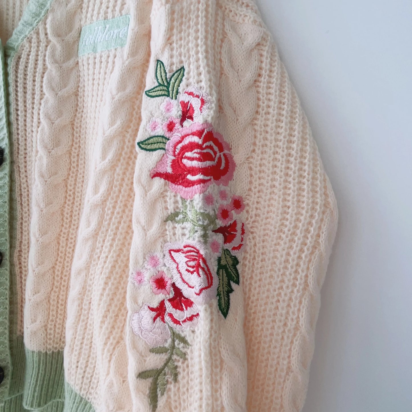 Autumn Women Trend Loose Fitting Floral Embroidered Knitted