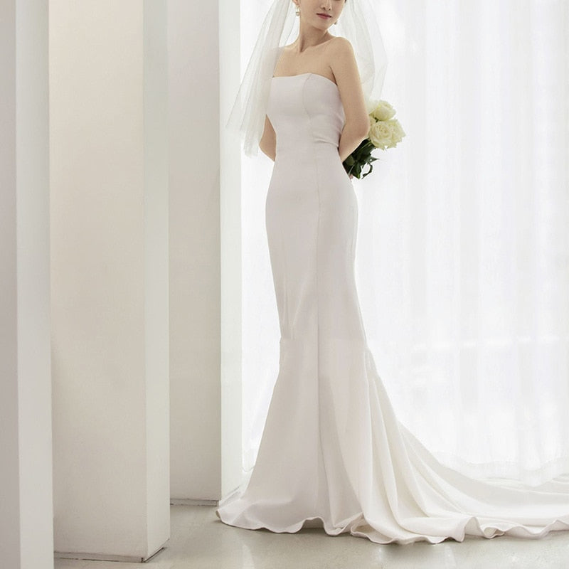 White Bridesmaid Dresses: Wedding Dresses Satin Strapless Sleeveless Small Train