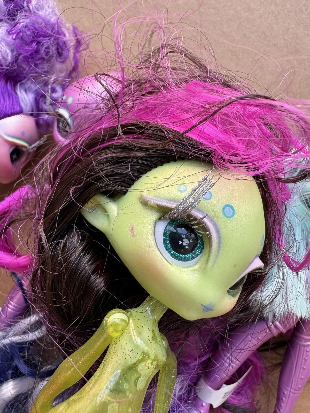 Original Una Verse Dolls Novi Stars with Defectives Joints Movable Rare Collections Gifts