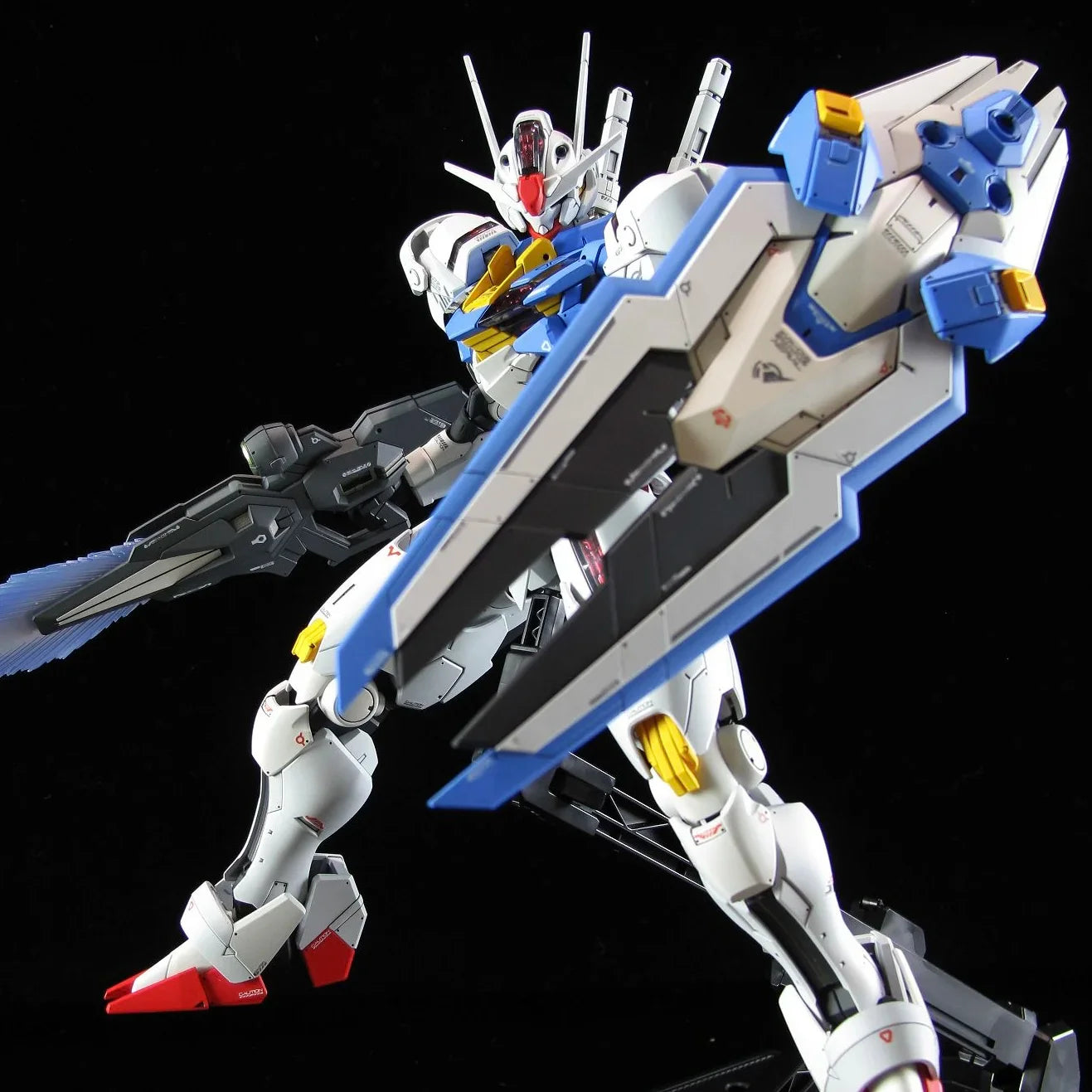 FM 1/100 Witch from Mercury Aerial Mecha Model Kit Action Figure Doll for Kids with Water Sticker And Display Bracket Toy Gift