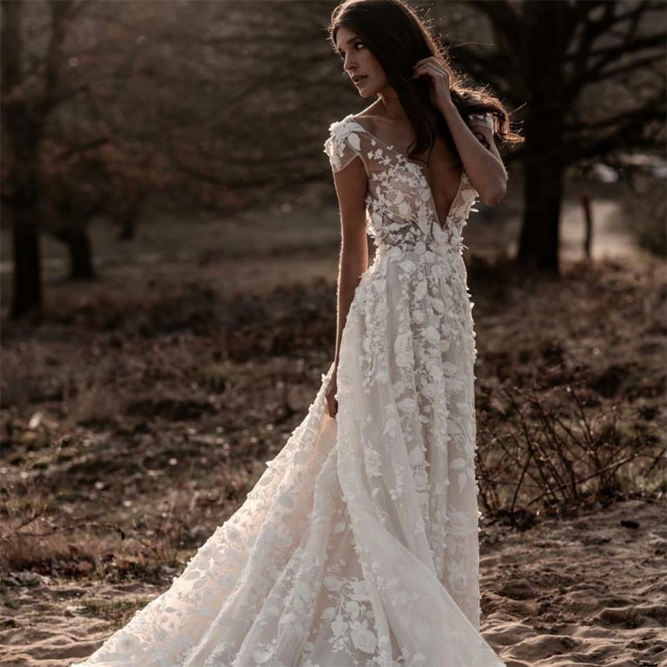 White Bridesmaid Dresses: Bohemian Wedding Dress Short Sleeve