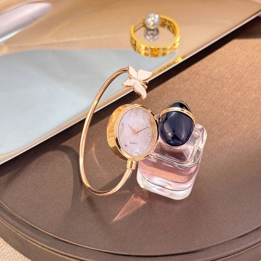 Romantic Butterfly Open Bracelet Luxury Fashion Ladies Quartz Watch Elegant Simple Wristwatch New Model Bestseller