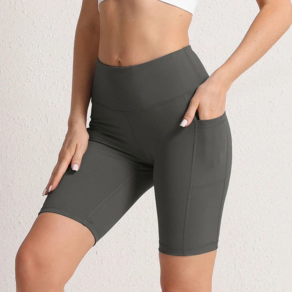 CHRLEISURE Women Yoga Shorts with 3 Pockets Seamless Gym Fitness Tights Elastic Cycling Shorts Female Solid Color Leggings