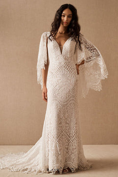 Long Batwing Sleeves Lace Wedding Gowns Plus Size Criss Cross