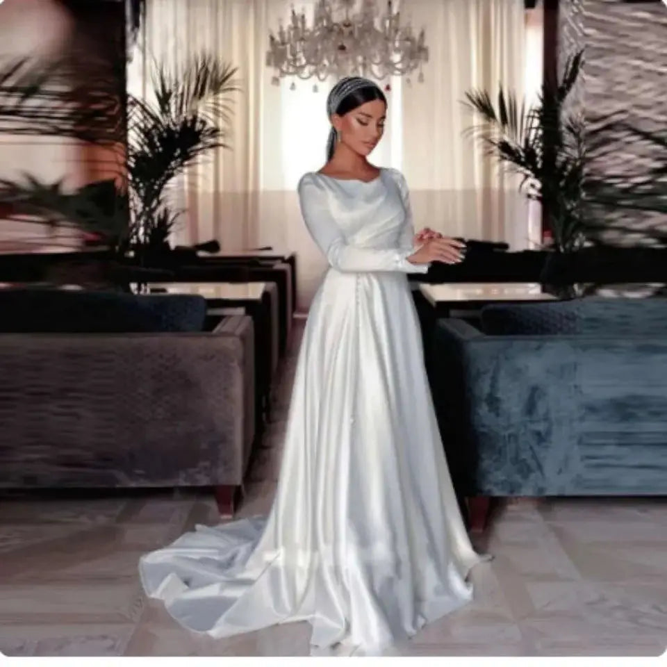 White Bridesmaid Dresses: A Line Wedding Dress For Women Buttons Front Bride Gowns
