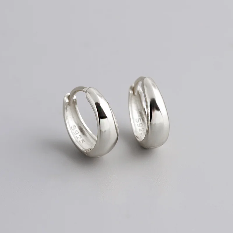WANTME 925 Sterling Silver Premium Matte Minimalism Unisex Huggies Ear Hoops Earrings for Women Gothic Piercing Men's Jewelry