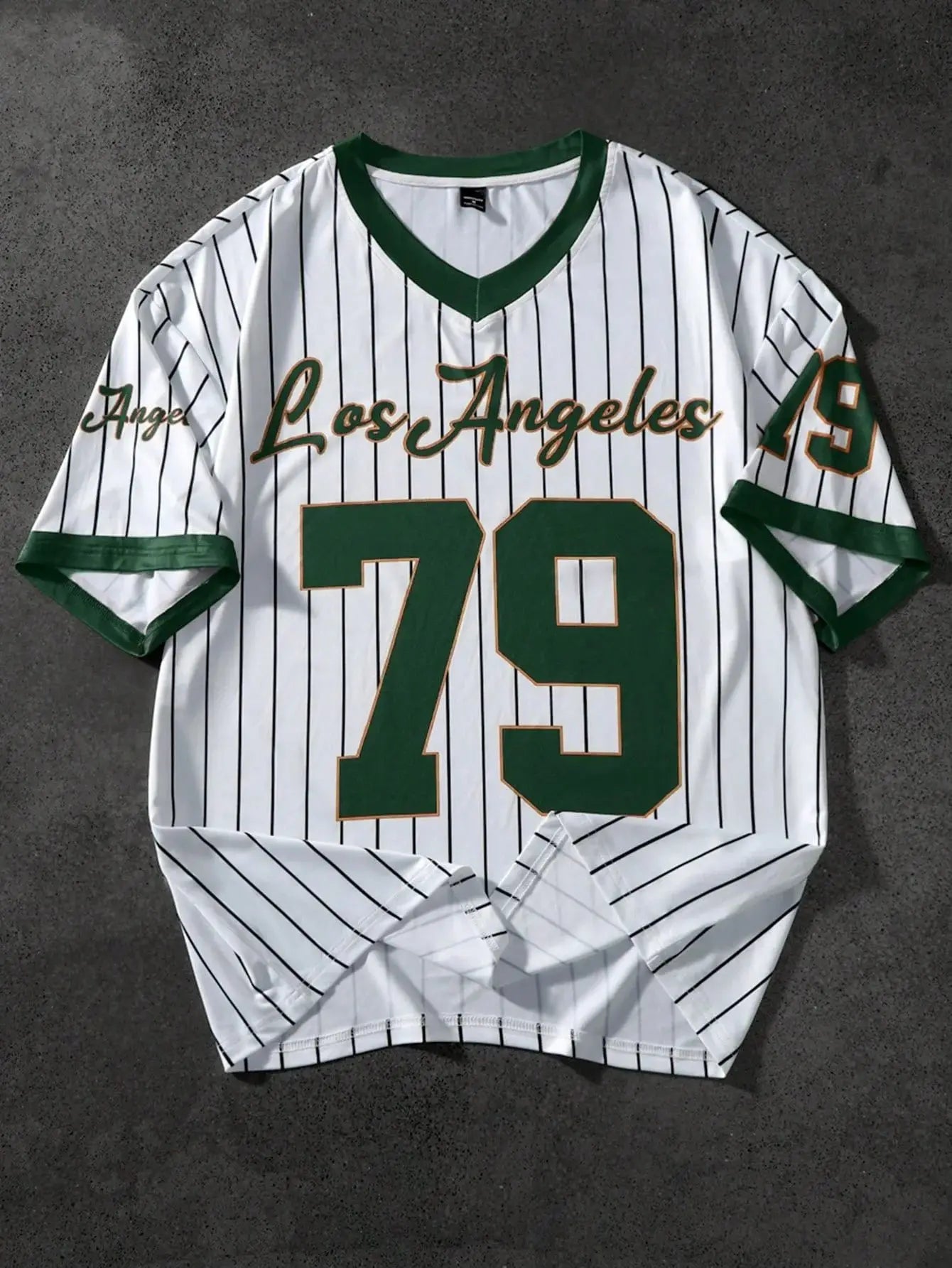 2025 summer new V-neck T-shirt Men's sports printed T-shirt V-neck short-sleeved T-shirt retro baseball chic