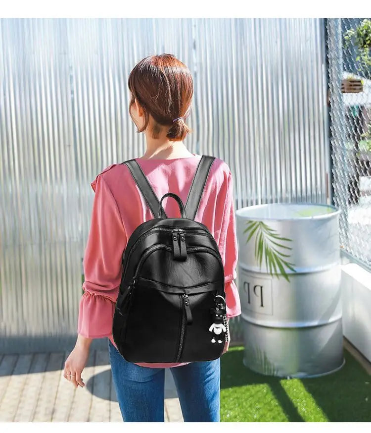 Gift non-violent bear backpack women's simple black casual backpack women's one-shoulder crossbody bag bag women