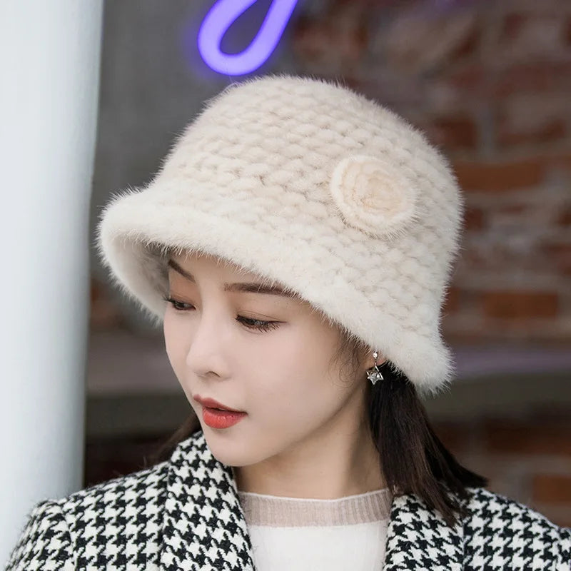 Woman Hat Winter Solid Mink Caps With Flower Natural Mink Fur Hats New Russian Girl Soft Knitting Real Fur Bucket Hats 2026 Warm