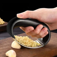 Fruit and Vegetable Tools Garlic Crusher Garlic Mincing Tool Manual Chopper Kitchen