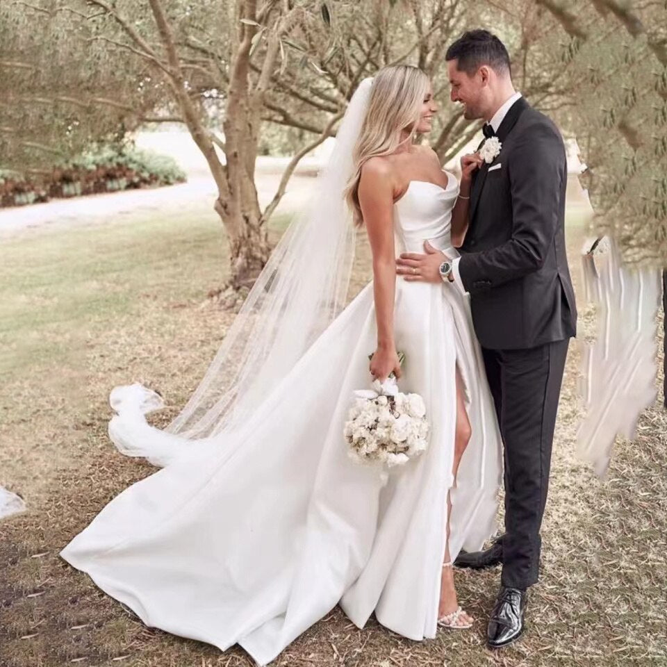 White Bridesmaid Dresses: White Plus Size A Line Satin Strapless Wedding Dress V Neck