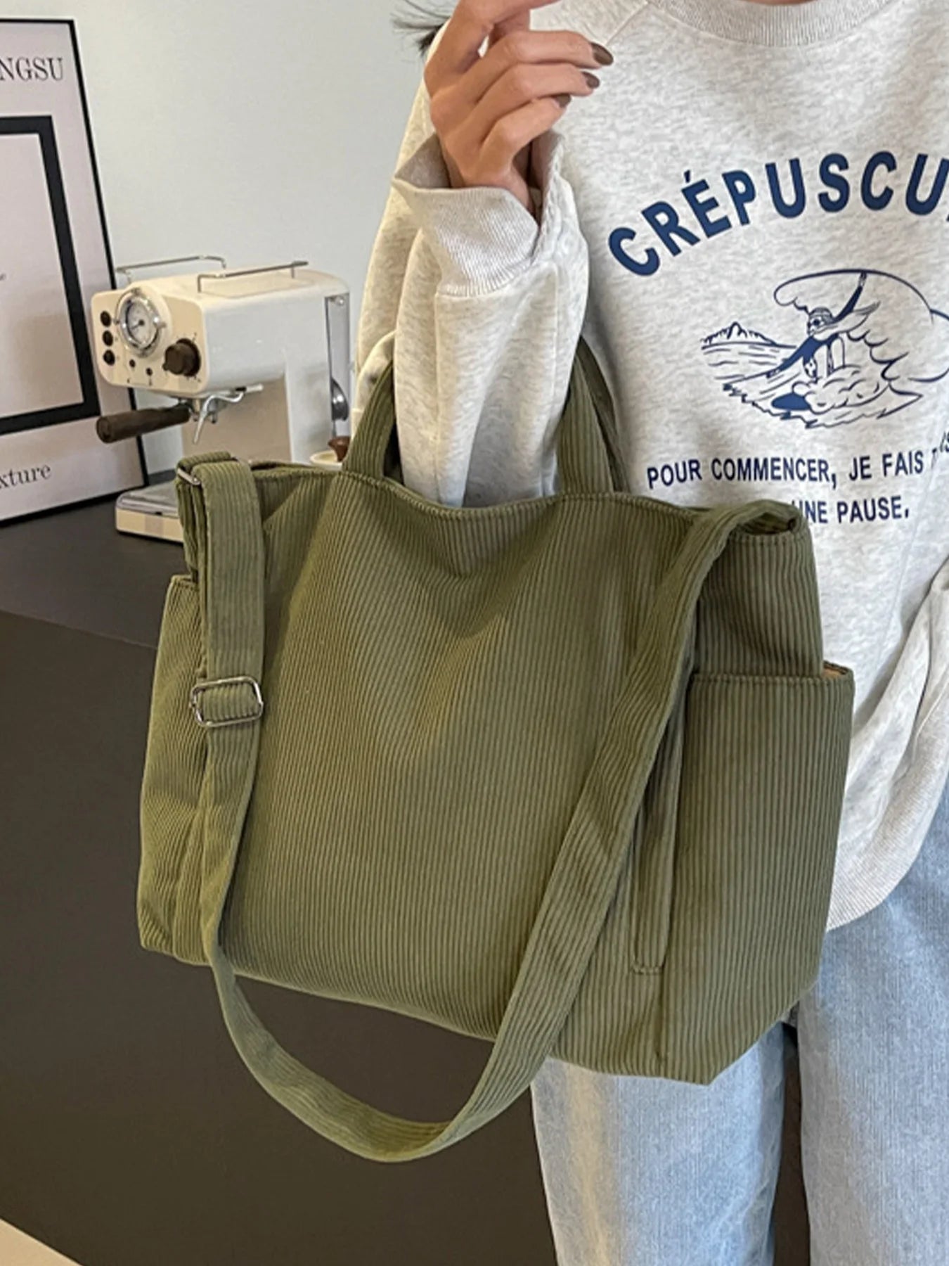 Fashion Versatile Shoulder Bag College Wind Commuting Corduroy Square Bag Unisex