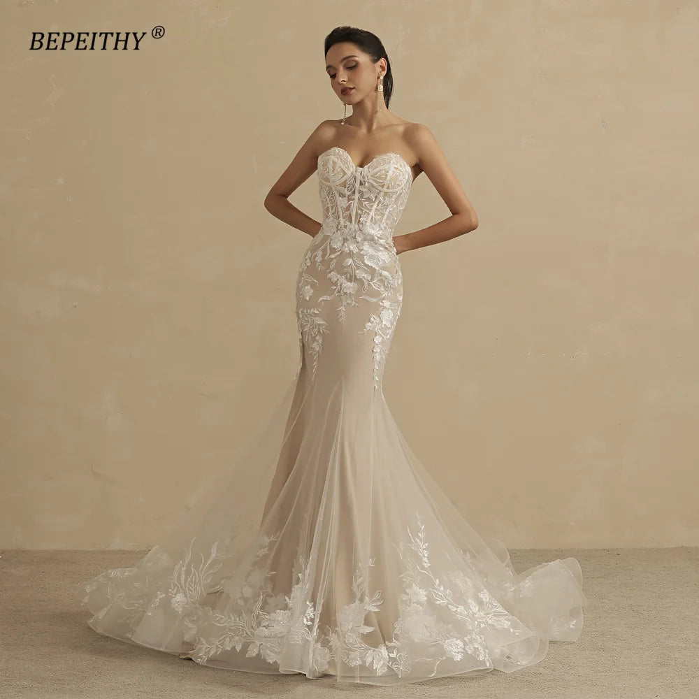 White Bridesmaid Dresses: Champagne Mermaid Wedding Dress For Women Ivory