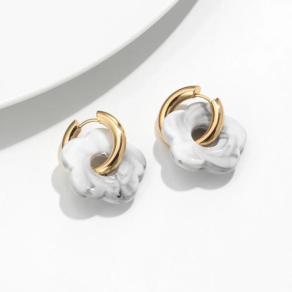 Colorful Flower Resin Acrylic Charms Earring Gold Color Circle Ear Buckle Hoop Earrings Fashion Jewelry for Women