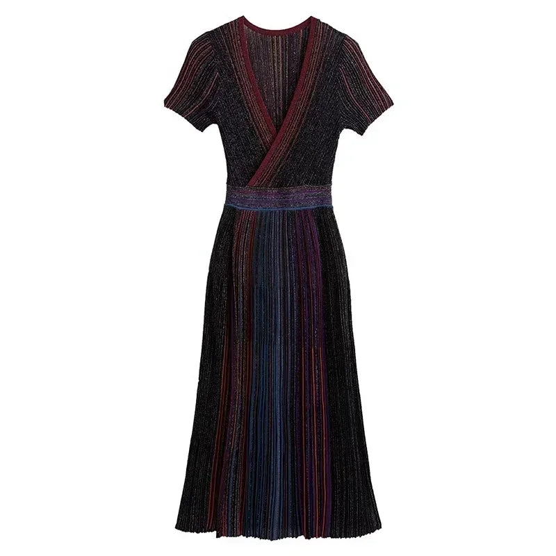 Formal attire Dresses: V-neck Slim Fit Elegant Fine Gold Thread Maxi Evening Dress