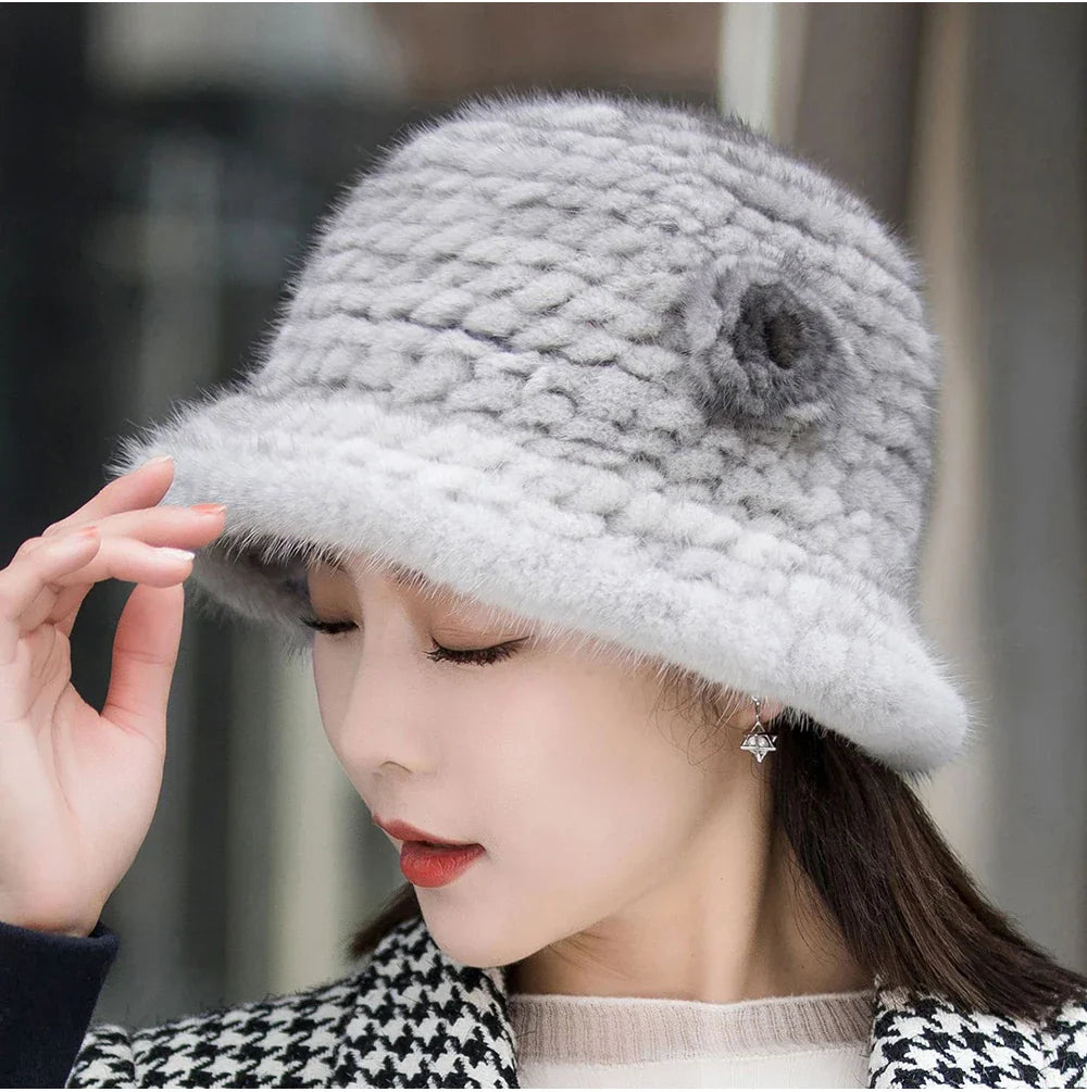 Woman Hat Winter Solid Mink Caps With Flower Natural Mink Fur Hats New Russian Girl Soft Knitting Real Fur Bucket Hats 2026 Warm