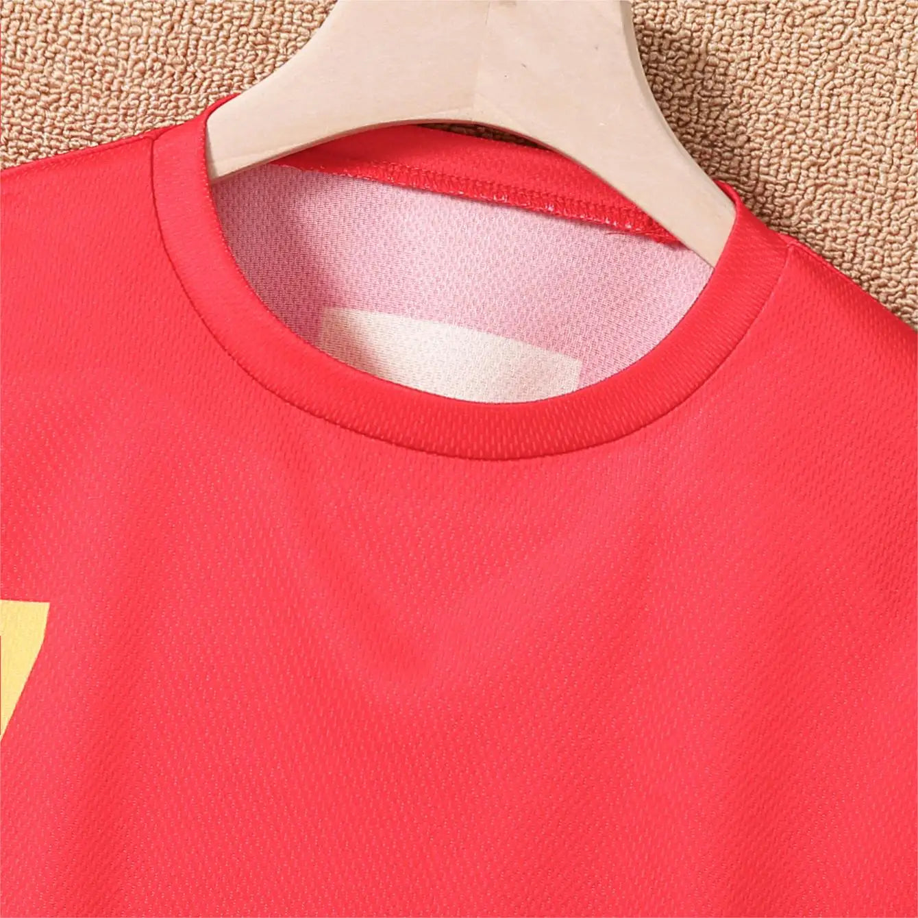 Children Red and Green Splicing Color No. 7 Legend Quick-drying Sports Football Suit Set