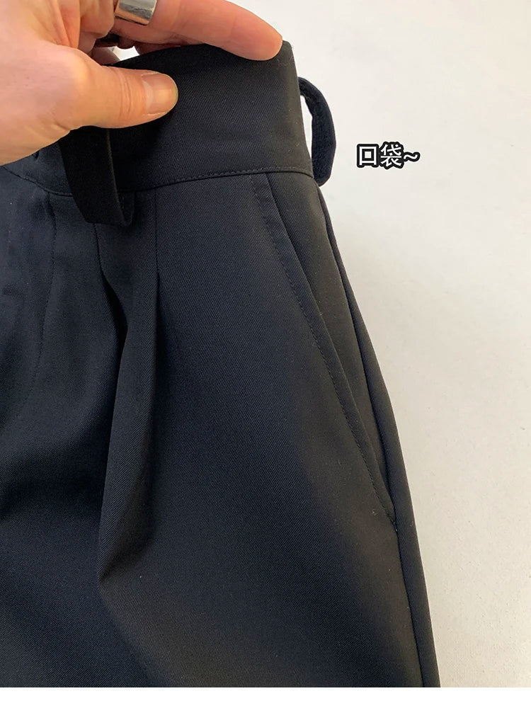 Mauroicardi Spring Summer Loose Casual Soft Black Pleated Shorts for Men Mens with High Waist Short Straight Pants Clothes 2024