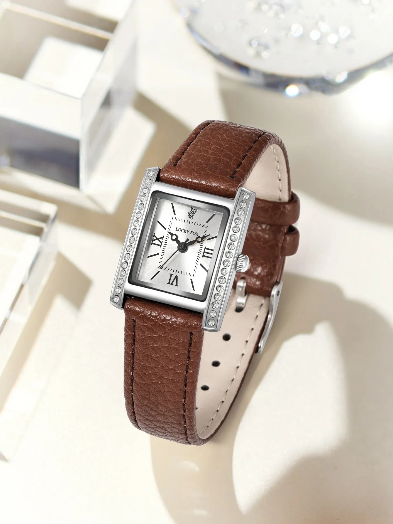 Woman Watches Diamond design Laides Quartz Wristwatches Elegant Women's Clock Luxury watch