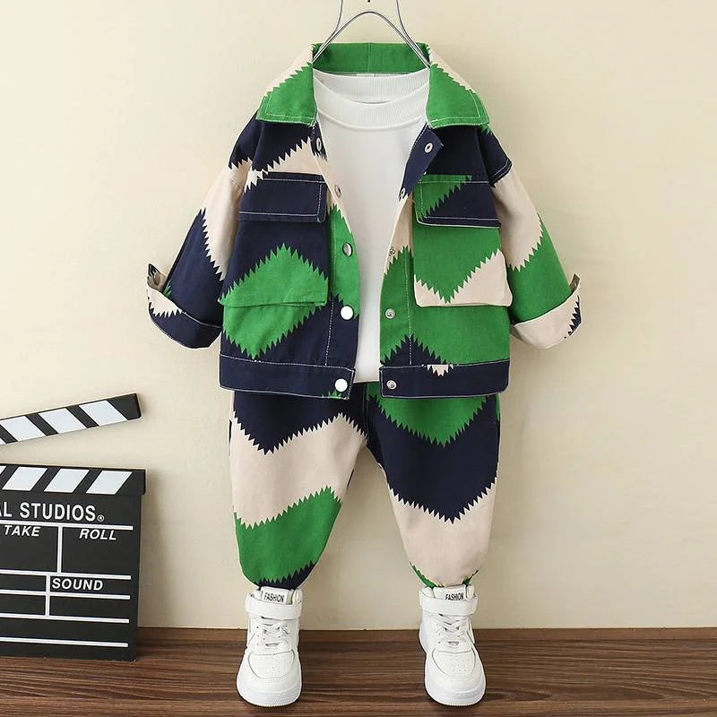 Baby boy clothes Camouflage wind cotton 2cps suit in spring and autumn, two colors are suitable for boys' leisure sports style.