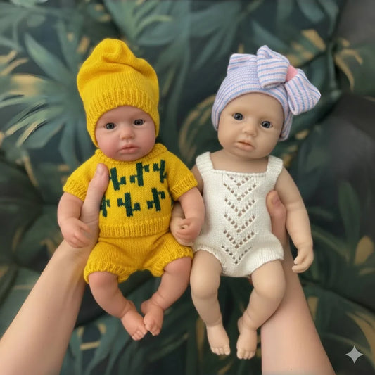 33cm Open Eyes Girl Loulou Silicone Reborn Baby Doll Can Open Mouth, 3D Painted Skin, Collectible Gift for Kids' Keepsake