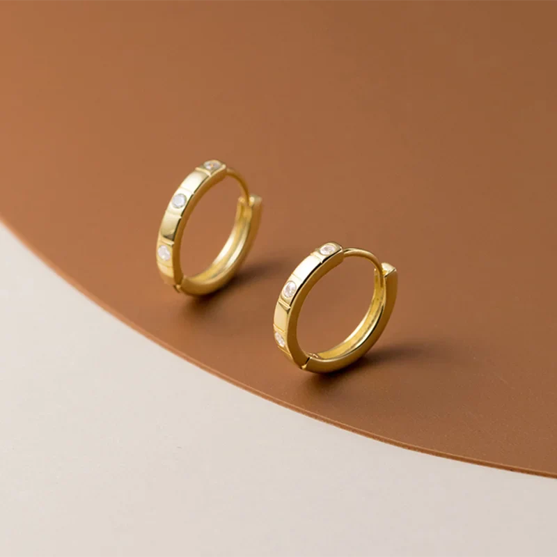 WANTME 925 Sterling Silver Statemnet Gold Plaid Simple Huggies Ear Buckles Elegant French Piercing Hoop Earring for Women Jewelr