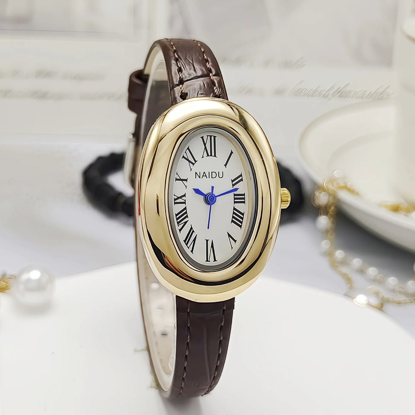 Luxury Women Vintage Oval Goose Egg Quartz Watch Leather Strap Wristwatch Dress Ladies Watches Christmas Gift Clock Relojes